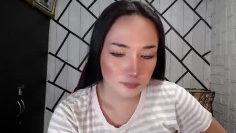 Snapshot of stellaven chatting on May 19, 2026, 10:21 am Stellaven online show from May 19, 2026, 10:21 am