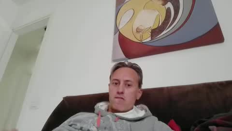 sten015 online show from October 2, 2025, 12:56 pm