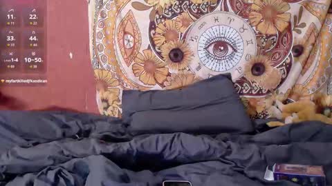 Stephanie 3 online show from October 19, 2025, 12:33 am