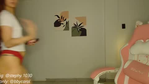 Snapshot of steph_y1030 chatting on March 9, 2025, 3:43 am stephany online show from March 9, 2025, 3:43 am