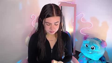 Emma online show from January 7, 2026, 11:01 am