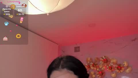         online show from December 18, 2024, 9:14 am