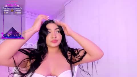         online show from February 19, 2025, 9:58 pm