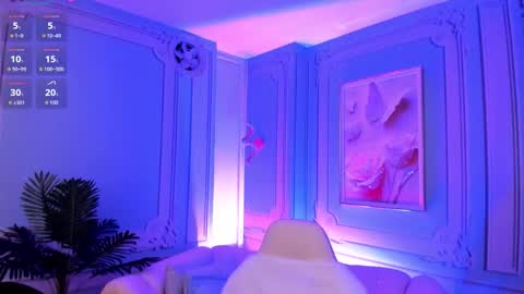         online show from November 25, 2025, 2:22 am