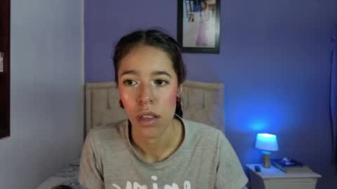 Snapshot of stephania_t chatting on April 23, 2026, 2:41 pm Stephania online show from April 23, 2026, 2:41 pm