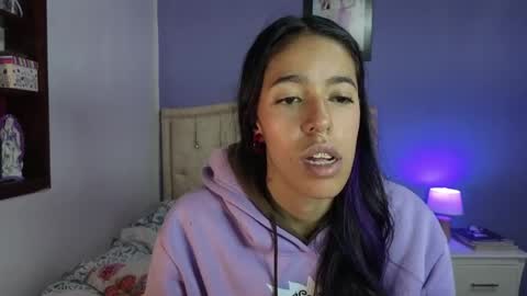 Snapshot of stephania_t chatting on April 24, 2026, 4:20 pm Stephania online show from April 24, 2026, 4:20 pm