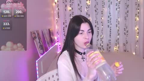 stephanie_diaz online show from February 23, 2026, 10:45 am