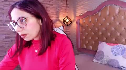 Stephaniesun  online show from July 4, 2026, 2:12 pm