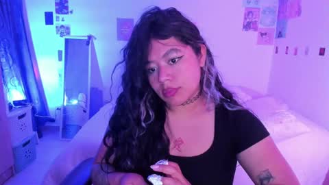 Stephanie  online show from January 28, 2025, 2:32 am