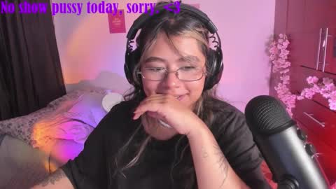 Stephanie  online show from September 19, 2025, 6:15 am