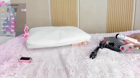 Stephany online show from March 27, 2026, 8:26 am