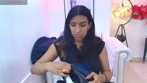stephany triana online show from May 26, 2026, 7:32 pm