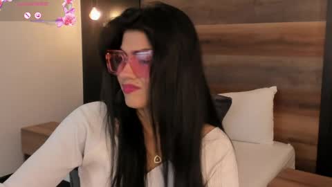 Snapshot of stephanya_ chatting on April 23, 2026, 8:00 pm S T E P H A N Y A online show from April 23, 2026, 8:00 pm
