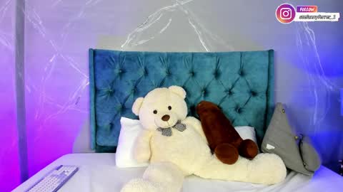 Stefanny online show from April 12, 2026, 1:43 am