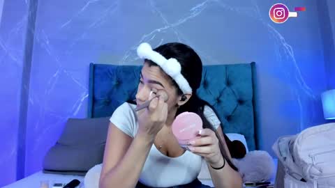 Stefanny online show from April 14, 2026, 12:49 am