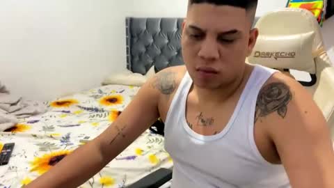 stephatine_4321 online show from September 27, 2025, 11:59 am