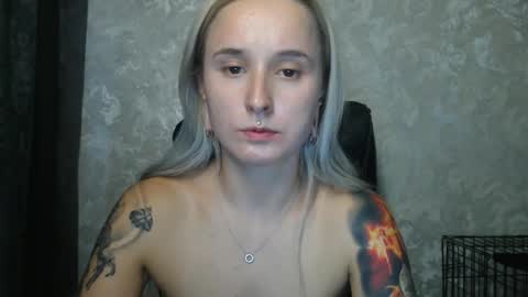 Snapshot of stephiepink chatting on November 9, 2025, 9:07 am Grace online show from November 9, 2025, 9:07 am