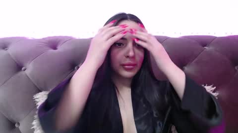 Snapshot of stepmommy19 chatting on February 18, 2025, 8:47 pm StepMommy19 online show from February 18, 2025, 8:47 pm