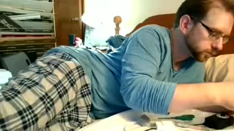 Snapshot of sterben13v chatting on July 5, 2026, 1:23 am Ian23602 online show from July 5, 2026, 1:23 am