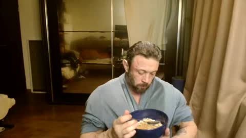 Steve Oakenshield son of John son of Vasyl online show from October 28, 2025, 10:12 pm