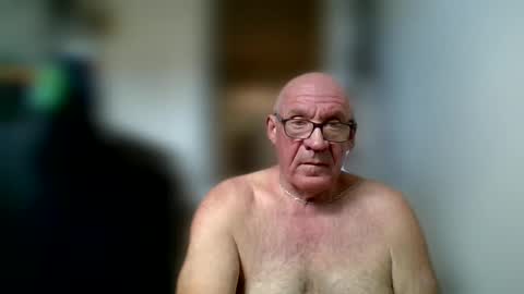 stevejons47 online show from September 9, 2025, 4:17 pm