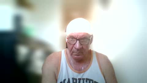 stevejons47 online show from October 23, 2025, 12:37 pm