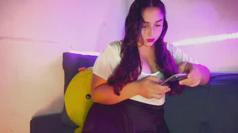 Snapshot of steven_and_jade chatting on April 20, 2026, 5:21 am steven and jade online show from April 20, 2026, 5:21 am