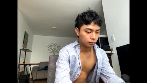 Esteban online show from September 25, 2025, 6:11 pm