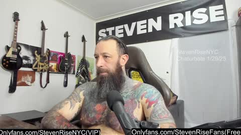 Snapshot of stevenrisenyc chatting on January 29, 2025, 2:00 pm StevenRiseNYC online show from January 29, 2025, 2:00 pm