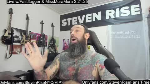 Snapshot of stevenrisenyc chatting on February 19, 2025, 1:06 pm StevenRiseNYC online show from February 19, 2025, 1:06 pm