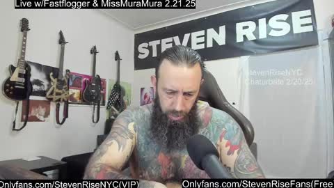 Snapshot of stevenrisenyc chatting on February 20, 2025, 11:21 pm StevenRiseNYC online show from February 20, 2025, 11:21 pm