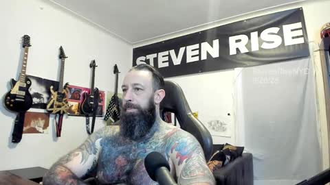 Snapshot of stevenrisenyc chatting on September 26, 2025, 12:53 pm StevenRiseNYC online show from September 26, 2025, 12:53 pm