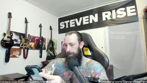 Snapshot of stevenrisenyc chatting on October 29, 2025, 1:52 am StevenRiseNYC online show from October 29, 2025, 1:52 am