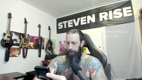 Snapshot of stevenrisenyc chatting on November 2, 2025, 12:40 pm StevenRiseNYC online show from November 2, 2025, 12:40 pm