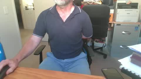 SteveTheTigerr online show from February 2, 2026, 4:11 am