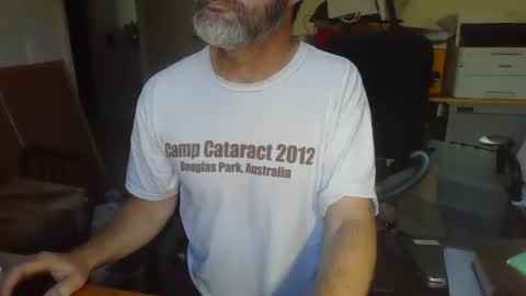 Snapshot of stevethetigerr chatting on June 1, 2026, 5:09 am SteveTheTigerr online show from June 1, 2026, 5:09 am