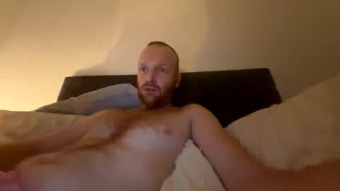 Snapshot of stevvo89 chatting on December 21, 2024, 3:03 am stevvo89 online show from December 21, 2024, 3:03 am