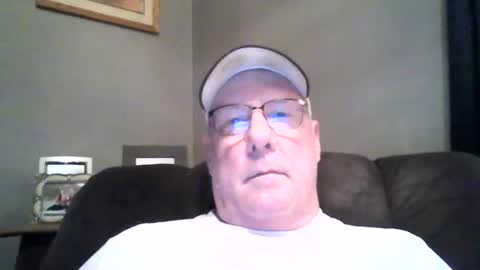 Snapshot of stew1014 chatting on June 11, 2026, 2:48 pm bobby online show from June 11, 2026, 2:48 pm