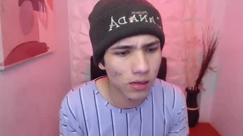 Snapshot of stich_23 chatting on February 21, 2026, 1:23 pm Stich online show from February 21, 2026, 1:23 pm