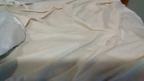 Snapshot of stickylittletoes chatting on May 5, 2026, 2:58 pm Wakeandbaked online show from May 5, 2026, 2:58 pm