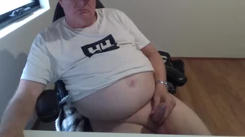 Snapshot of stiffyman55 chatting on December 2, 2025, 2:17 am stiffyman55 online show from December 2, 2025, 2:17 am