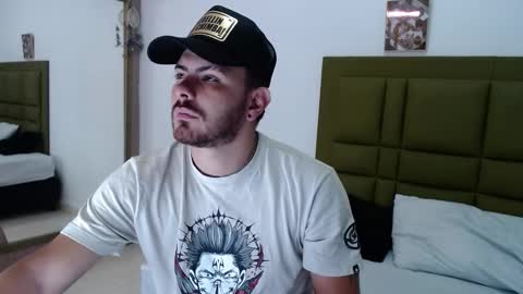 Snapshot of stive_0297 chatting on December 22, 2025, 11:29 am stive_0297 online show from December 22, 2025, 11:29 am