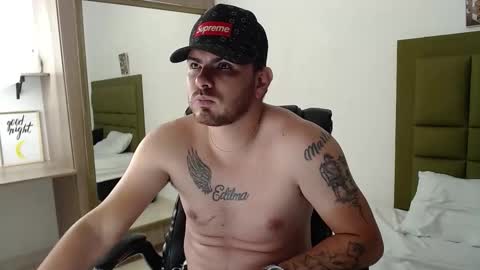 Snapshot of stive_0297 chatting on January 5, 2026, 5:27 pm stive_0297 online show from January 5, 2026, 5:27 pm