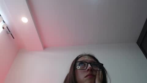 stiven online show from October 29, 2025, 9:05 pm