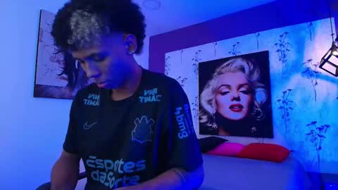 Snapshot of stiven_mcarty chatting on October 14, 2025, 3:29 am Stiven online show from October 14, 2025, 3:29 am