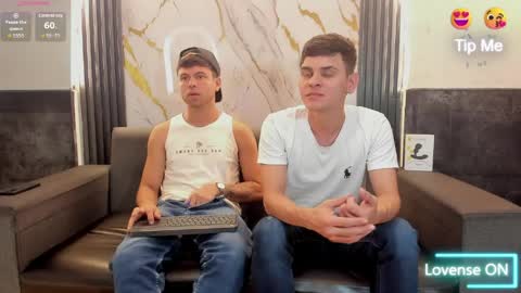 friends online show from March 27, 2026, 8:37 am