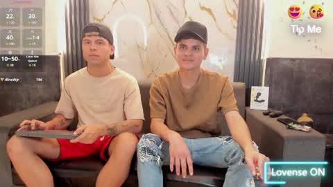 friends online show from March 28, 2026, 5:07 am