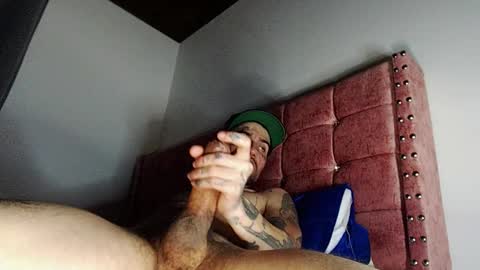 stiven online show from December 14, 2025, 12:16 am