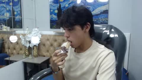 Stiwen online show from February 17, 2026, 1:51 pm