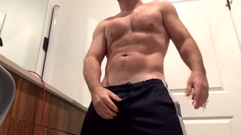 Snapshot of stlhotwifeguy chatting on February 5, 2025, 4:03 pm stlhotwifeguy online show from February 5, 2025, 4:03 pm